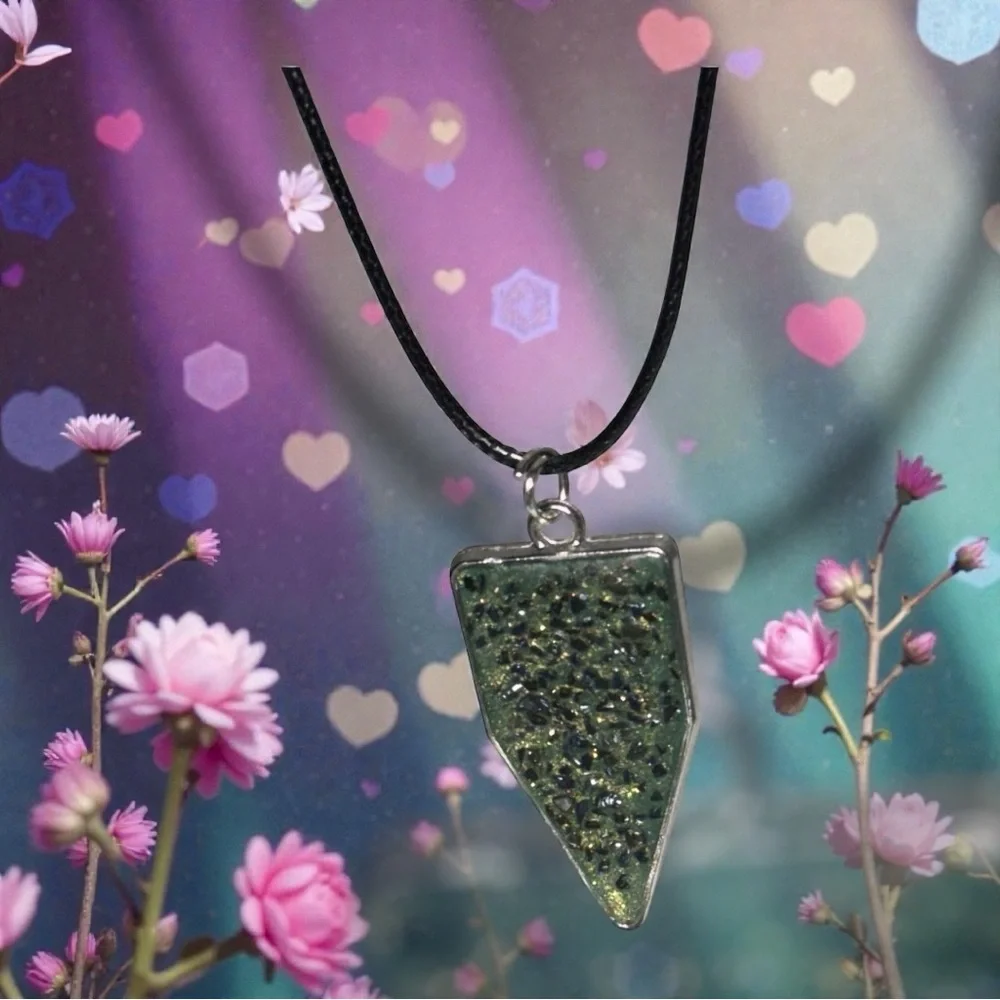 Handmade Resin Arrow Necklace | Green Pendant Minimalist Jewelry - Picture 3 of 5